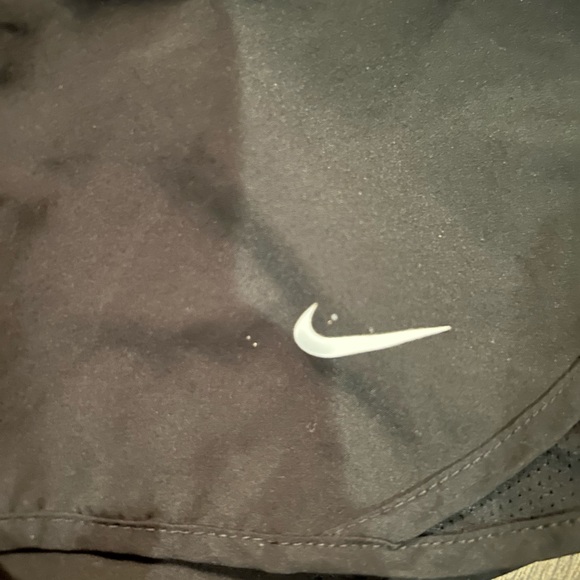 Nike shorts - Picture 2 of 4